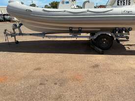2014 Custom Boat Trailer - picture2' - Click to enlarge