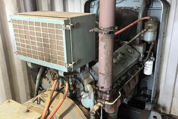 Generator In container With fuel tank