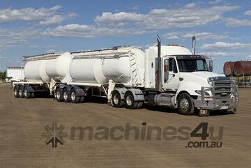 2010 CAT CT700 PRIME MOVER WITH KOCKUMS TANKERS