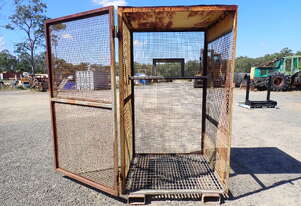 Storage cage with fork pockets