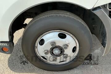 2013 Hino 300 616 Refrigerated Pantech (Day Cab)