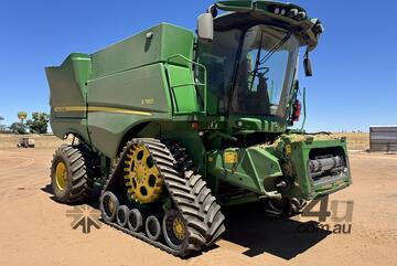 John Deere 2023   S780 Combines