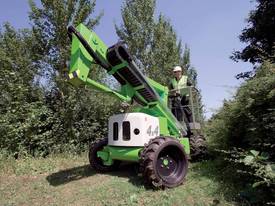 HR12 4x4 Self Propelled Boom Lift - picture1' - Click to enlarge