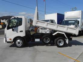 2014 Hino 300 Series 616 Auto **Factory Tipper** - picture2' - Click to enlarge