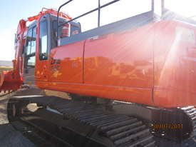 Hitachi ZX330LC - picture0' - Click to enlarge