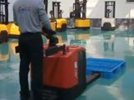 New 2ton Electric Powered Pedestrian Pallet Jacks - picture1' - Click to enlarge