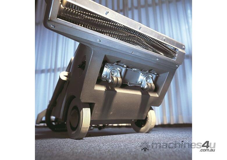 Click to view full size photos Nilfisk Large Area Commercial Vacuum GU700A