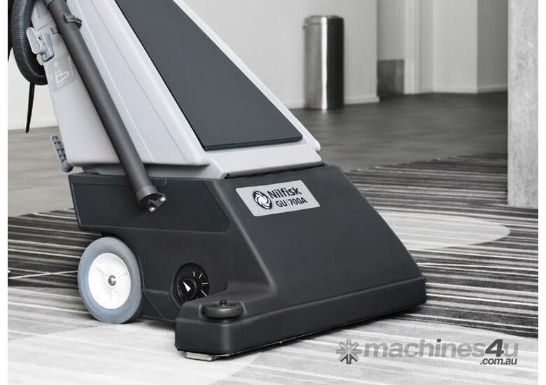 Click to view full size photos Nilfisk Large Area Commercial Vacuum GU700A