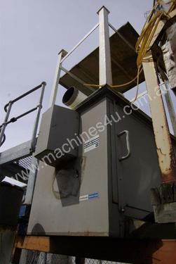 DCE VOKES Unimaster UM 250V - Dust Extractor