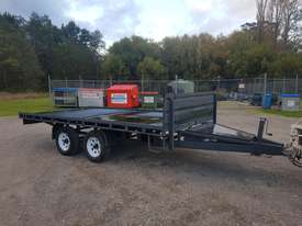 Custom Tag Flat top Trailer - picture0' - Click to enlarge