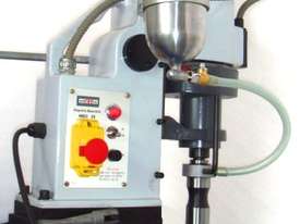 Magnetic Base Drill Press with Broaching Chuck - picture0' - Click to enlarge