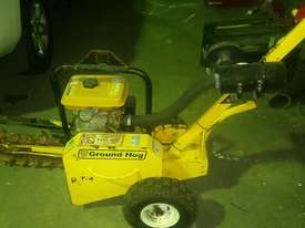 Trencher in very good condition - picture1' - Click to enlarge