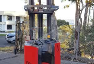 ACTIVE FORKLIFTS - Raymond Reach Truck 2t 6.1m-8.8m lift Fresh Paint