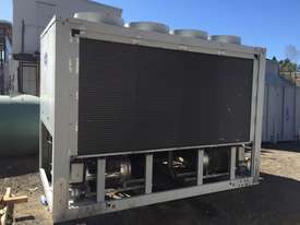 Carrier 30 GX 152 Air Cooled Chiller - picture0' - Click to enlarge
