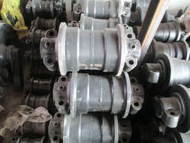 Komatsu PC300 track bottom rollers - picture0' - Click to enlarge