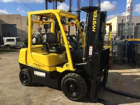 Hyster 2.5t Counterbalance Forklift - picture0' - Click to enlarge