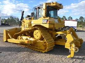 CATERPILLAR D6T Crawler Tractor - picture2' - Click to enlarge