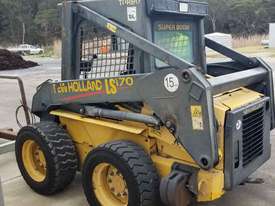 2003 New Holland LS170 Skidsteer - picture1' - Click to enlarge