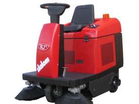 RCM Slalom E Rider Sweeper - picture0' - Click to enlarge