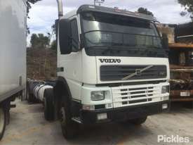 2000 Volvo FM7 - picture0' - Click to enlarge
