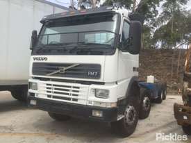 2000 Volvo FM7 - picture1' - Click to enlarge