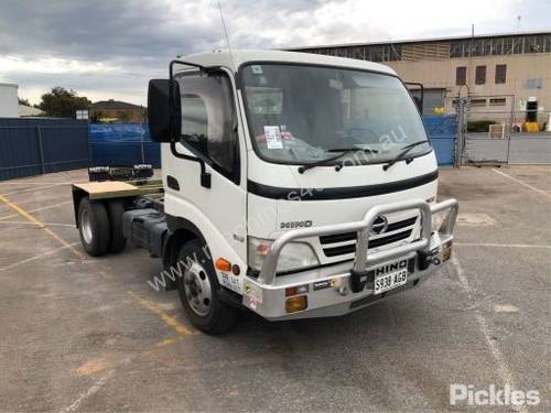 2010 Hino 300 616