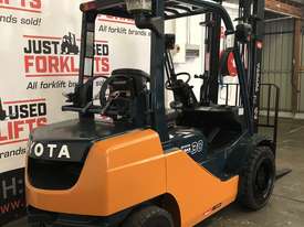 TOYOTA FORKLIFTS 32-8FG30 - picture1' - Click to enlarge