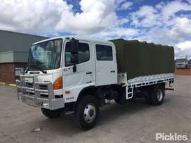 2012 Hino 500 1322 GT8J - picture2' - Click to enlarge