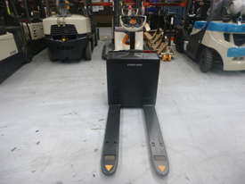 Crown Electric Pallet Mover (Perth branch) - picture1' - Click to enlarge