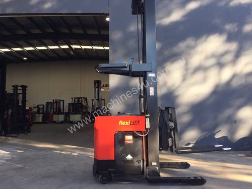 Raymond EASI DR30TT-A High Double Reach Electric Truck, Great Condition and Value 