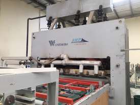 Melamine Press automatic flow through - picture0' - Click to enlarge