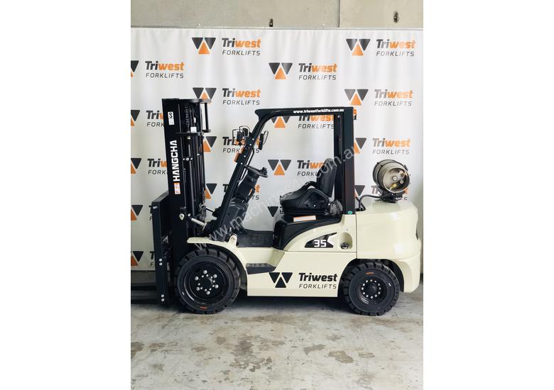 caption HIRE - NEW HANGCHA 3.5T DUEL FUEL COUNTERBALANCE FORKLIFT