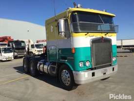 2005 Kenworth K104 - picture0' - Click to enlarge