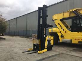 1.59T Battery Electric Stand Up Reach Truck - picture0' - Click to enlarge