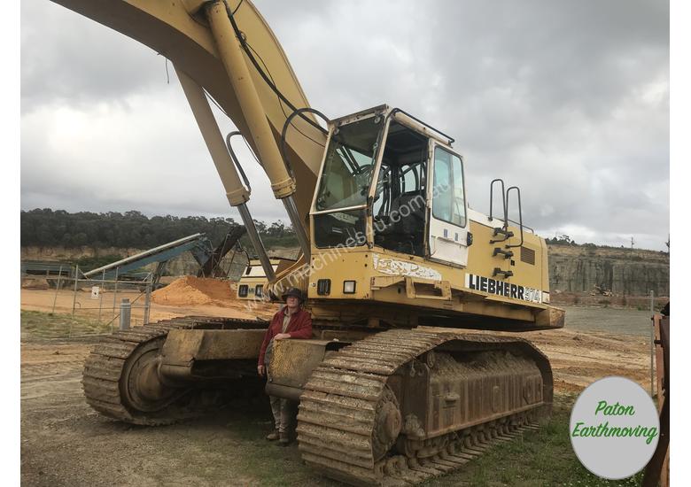 caption Liebherr R974 Litronic - 75 tonne