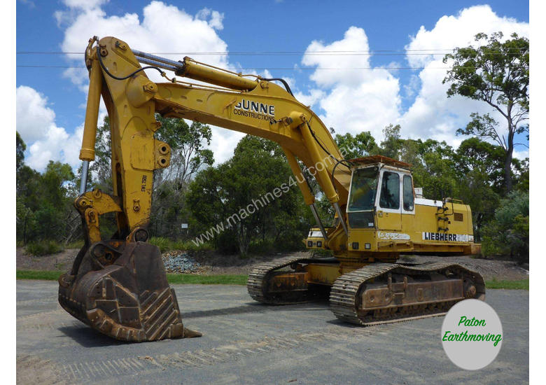 caption Liebherr R974 Litronic - 75 tonne