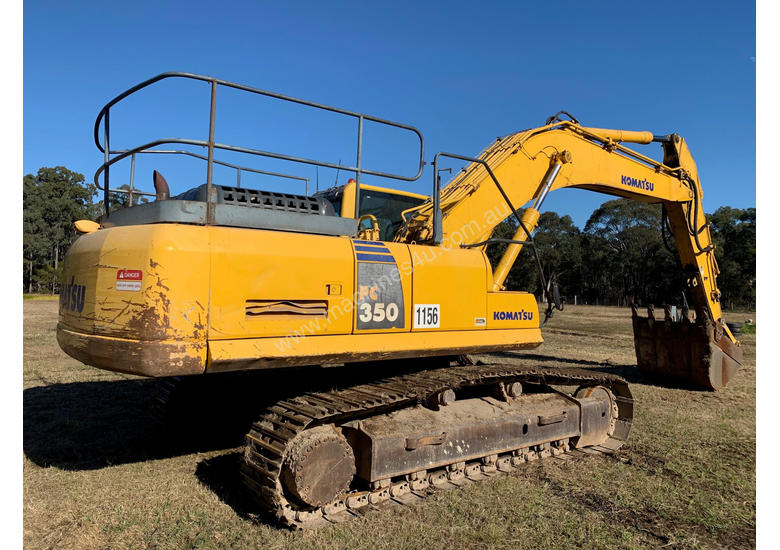 caption Komatsu PC350LC-8 Tracked-Excav Excavator