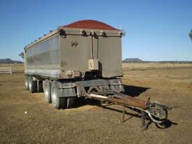 Tefco Dog Tipper Trailer - picture0' - Click to enlarge