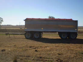 Tefco Dog Tipper Trailer - picture2' - Click to enlarge