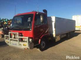 2007 Nissan UD MKA265 - picture2' - Click to enlarge