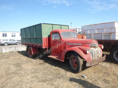 Chevrolet Other Tray Truck