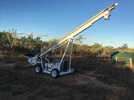 Mobile Loading Auger - picture0' - Click to enlarge