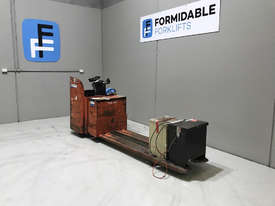 Raymond 8900 Pallet Truck Forklift - picture0' - Click to enlarge
