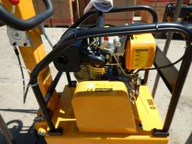 ROC-160 6.5Hp Diesel Plate Compactor - picture2' - Click to enlarge