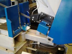New Reisen 620 semi automatic bandsaw - picture2' - Click to enlarge
