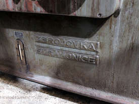 Zbrojovka Strakonice BK 3 Universal Cylindrical Grinder - picture2' - Click to enlarge