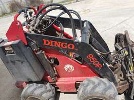 USED DINGO 950P MINI LOADER + BUCKETS - picture1' - Click to enlarge