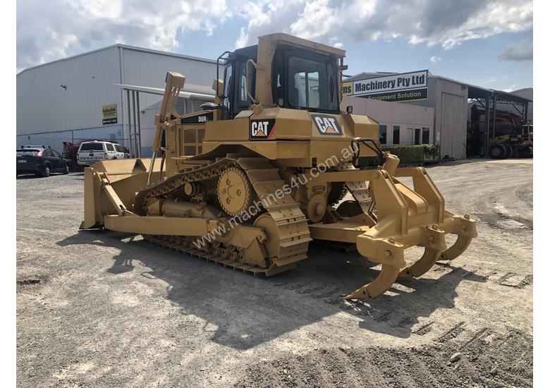 caption Caterpillar D6R XL III Dozer