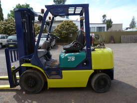 KOMATSU CONTAINER MAST 2.5T FORKLIFT - picture0' - Click to enlarge