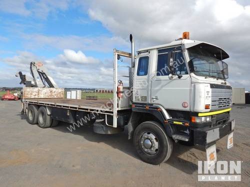 1990 Nissan UD CW4 6x4 Table Top Truck w/Crane